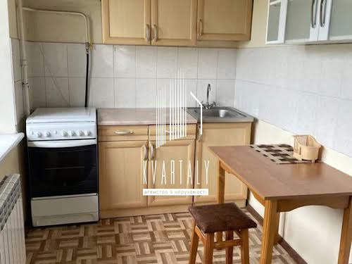 квартира за адресою Будівельників вул., 16