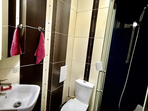 квартира за адресою Осіння вул., 33