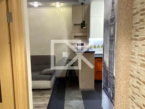 квартира за адресою Регенераторна вул., 4к2