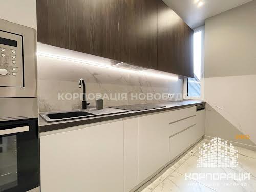 квартира за адресою Митрака вул., 8А