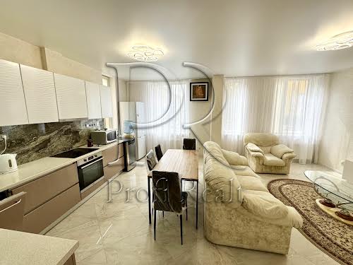 квартира за адресою Регенераторна вул., 4 к9