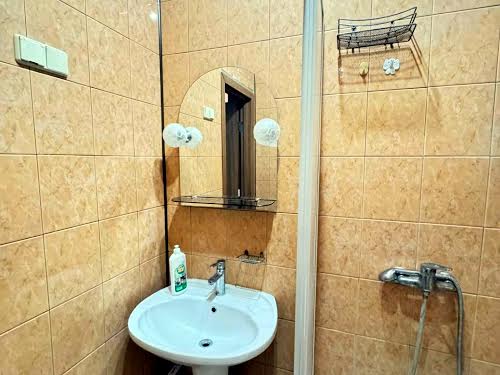 квартира за адресою Велика Васильківська вул. (Червоноармійська), 67/7