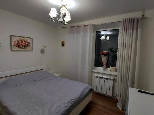 квартира за адресою Амосова вул. (Корчагінців), 13
