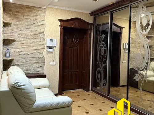 квартира за адресою Плугова вул., 6а