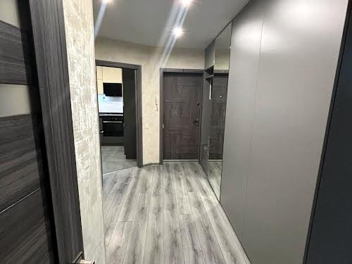квартира за адресою Теплична вул., 48