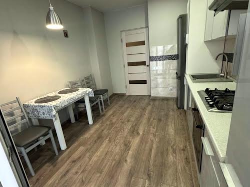 квартира по адресу Зеленая ул., 281а
