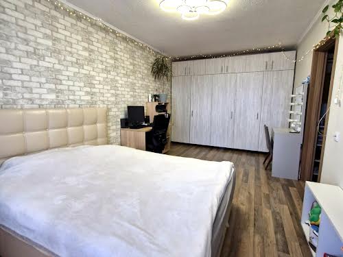 квартира за адресою Композитора Лятошинського вул., 4а