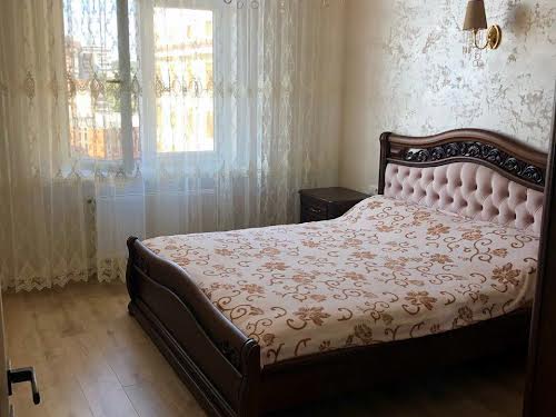 квартира за адресою В'ячеслава Чорновола просп., 75