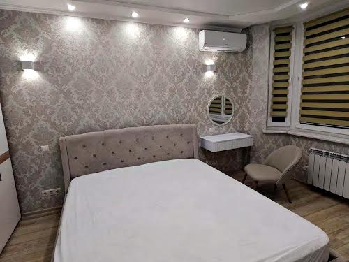 квартира за адресою Драгоманова, 4А