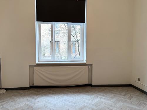 коммерческая по адресу Тарнавского ул. (Кутузова), 68
