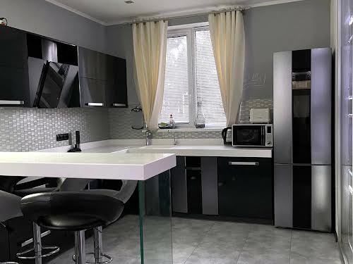 дом по адресу Паркова, 10