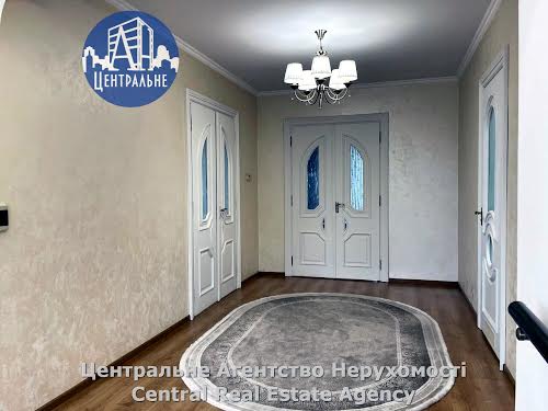 дом по адресу Головна, 115