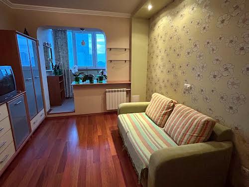 квартира за адресою Вербицького, 9д