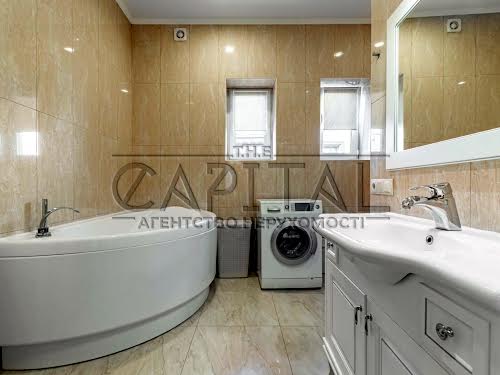 будинок за адресою Андріївська вул., 8
