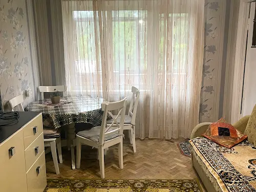 квартира за адресою Метробудівська вул., 8