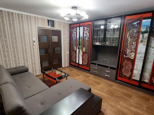 квартира за адресою Садовая, 9