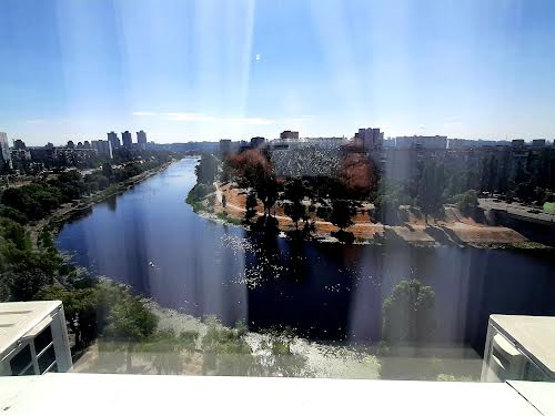 квартира за адресою Соборності просп. (Возз'єднання), 30