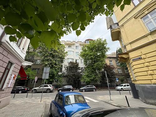 квартира по адресу Романчука ул., 4
