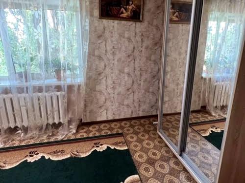 квартира за адресою Космонавтів вул., 33