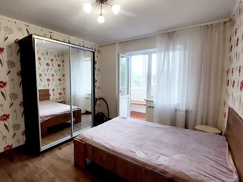 квартира за адресою Миколи Закревського вул., 71