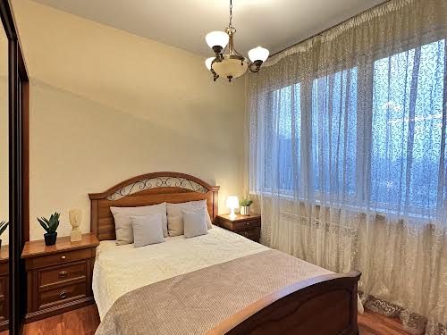 квартира за адресою Саксаганського вул., 121