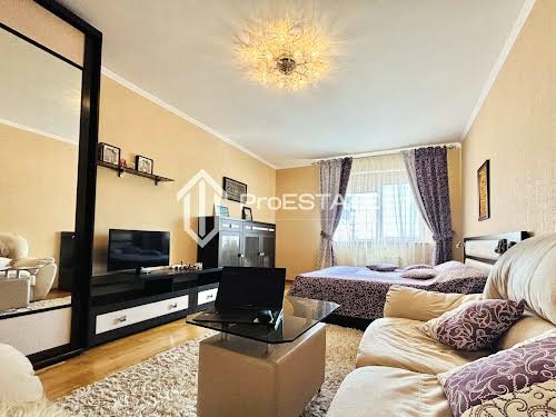 квартира по адресу Бориспольская ул., 4