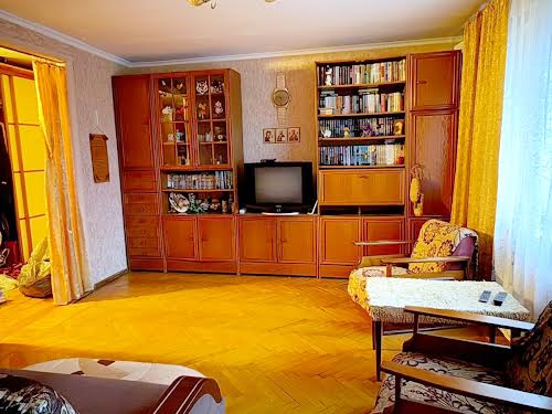 квартира за адресою Євгена Танцюри вул., 59