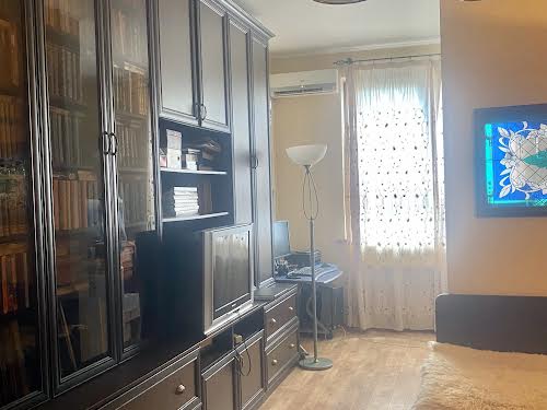 квартира за адресою Шота Руставелі вул., 44