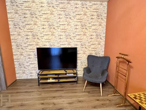 квартира за адресою Озерна вул., 6