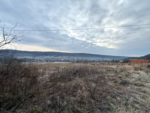 ділянка за адресою 