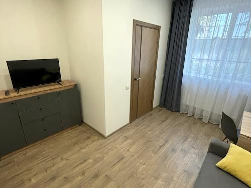 квартира за адресою Потелицька вул., 4