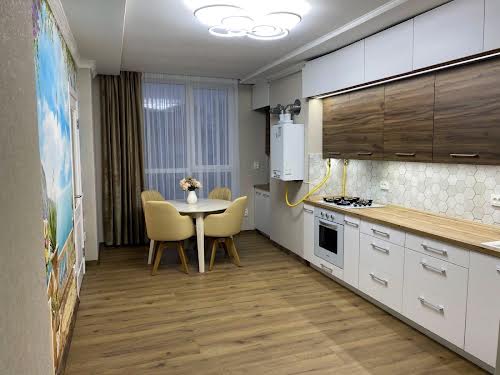 квартира за адресою Центральна вул., 21