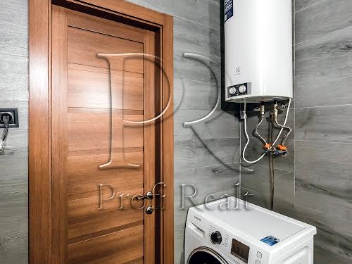 квартира по адресу Ревуцкого ул., 54
