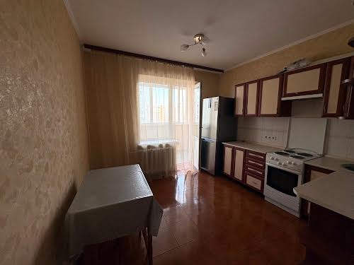 квартира за адресою Анни Ахматової вул., 35-А
