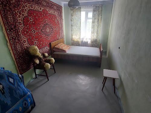 квартира по адресу Строителей ул., 14б