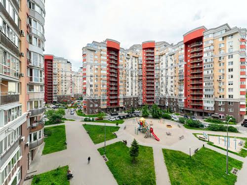 квартира за адресою Василя Симоненка вул., 5-А