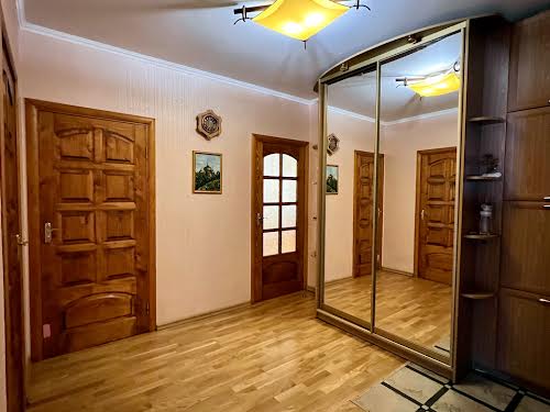 квартира по адресу Правды просп. (Правды), 17-Б