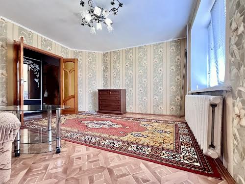 квартира за адресою Любецька вул., 11