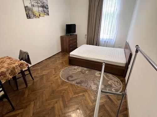 квартира по адресу Ужгородская ул., 4