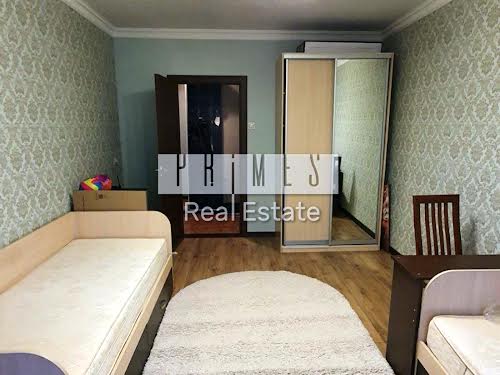 квартира по адресу Драгоманова ул., 8А