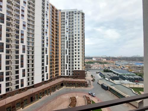 квартира по адресу Краснова ул., 3
