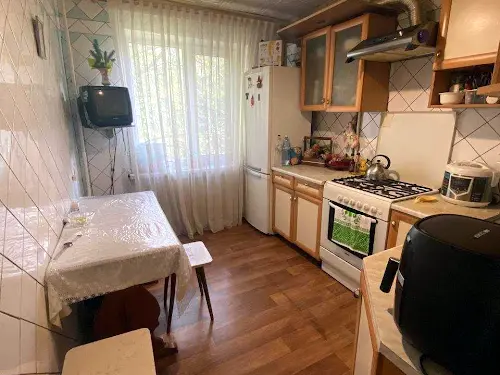 квартира за адресою Менахем-Мендл Шнеєрсона вул. (Мініна), 11