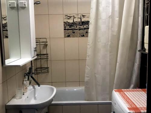 квартира по адресу Единства ул., 6а