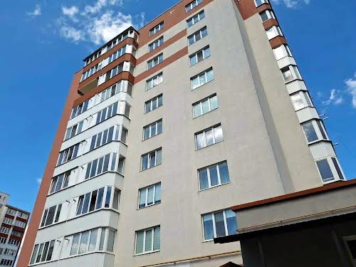 квартира за адресою Тролейбусна вул., 9
