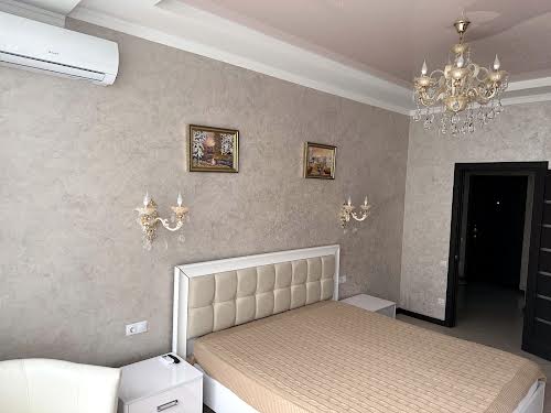 квартира за адресою Перлинна вул., 1а