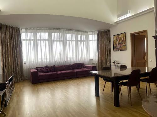 квартира по адресу Кловский спуск, 5