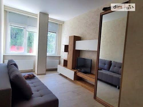 квартира за адресою Світлицького вул., 35