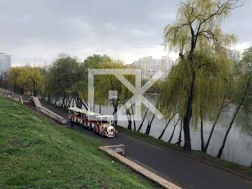 квартира по адресу Драгоманова ул., 31А