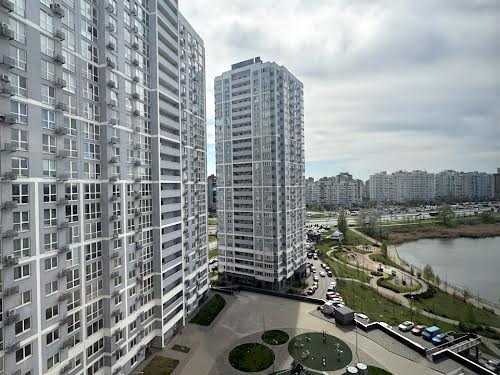 квартира за адресою Ревуцького вул., 40-В