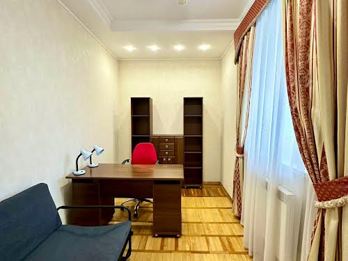 квартира за адресою Михайлівська вул., 24-В